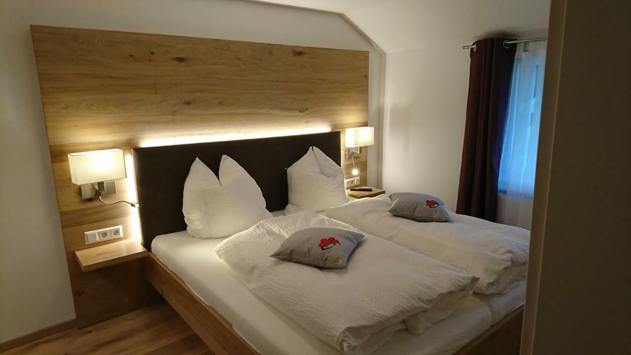 Traumhafte Ferienwohnung Mit Pool Steinen  Esterno foto