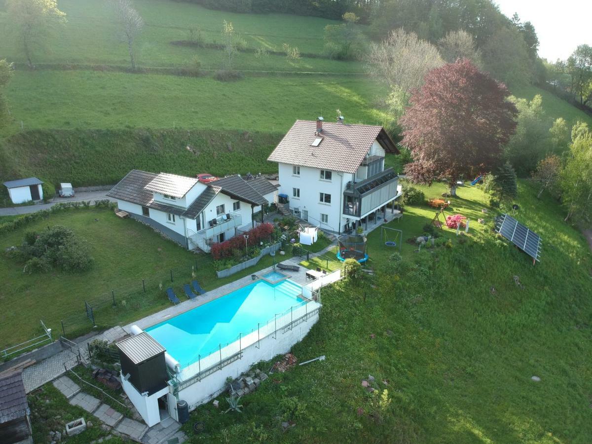 Traumhafte Ferienwohnung Mit Pool Steinen  Esterno foto